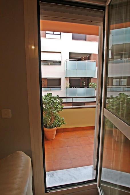 Sevilla Clasica: Amigos Y Familia. Parking Gratis! Exterior photo
