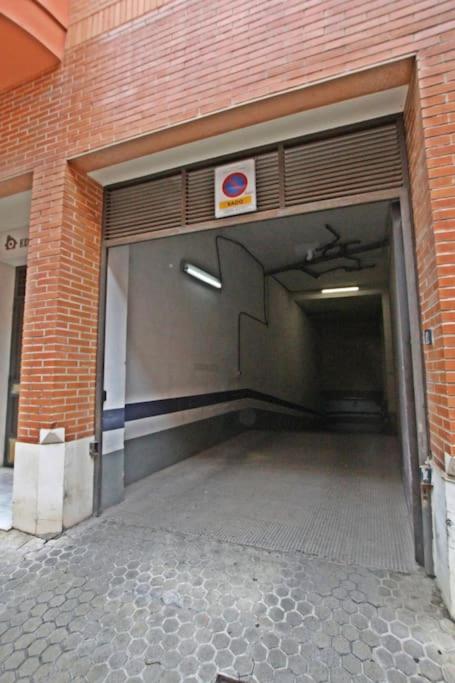 Sevilla Clasica: Amigos Y Familia. Parking Gratis! Exterior photo